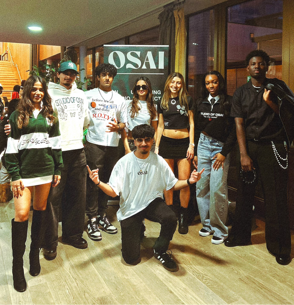 FASHION WEEK ORIGINALS - 1 OF 1s CAPSULE