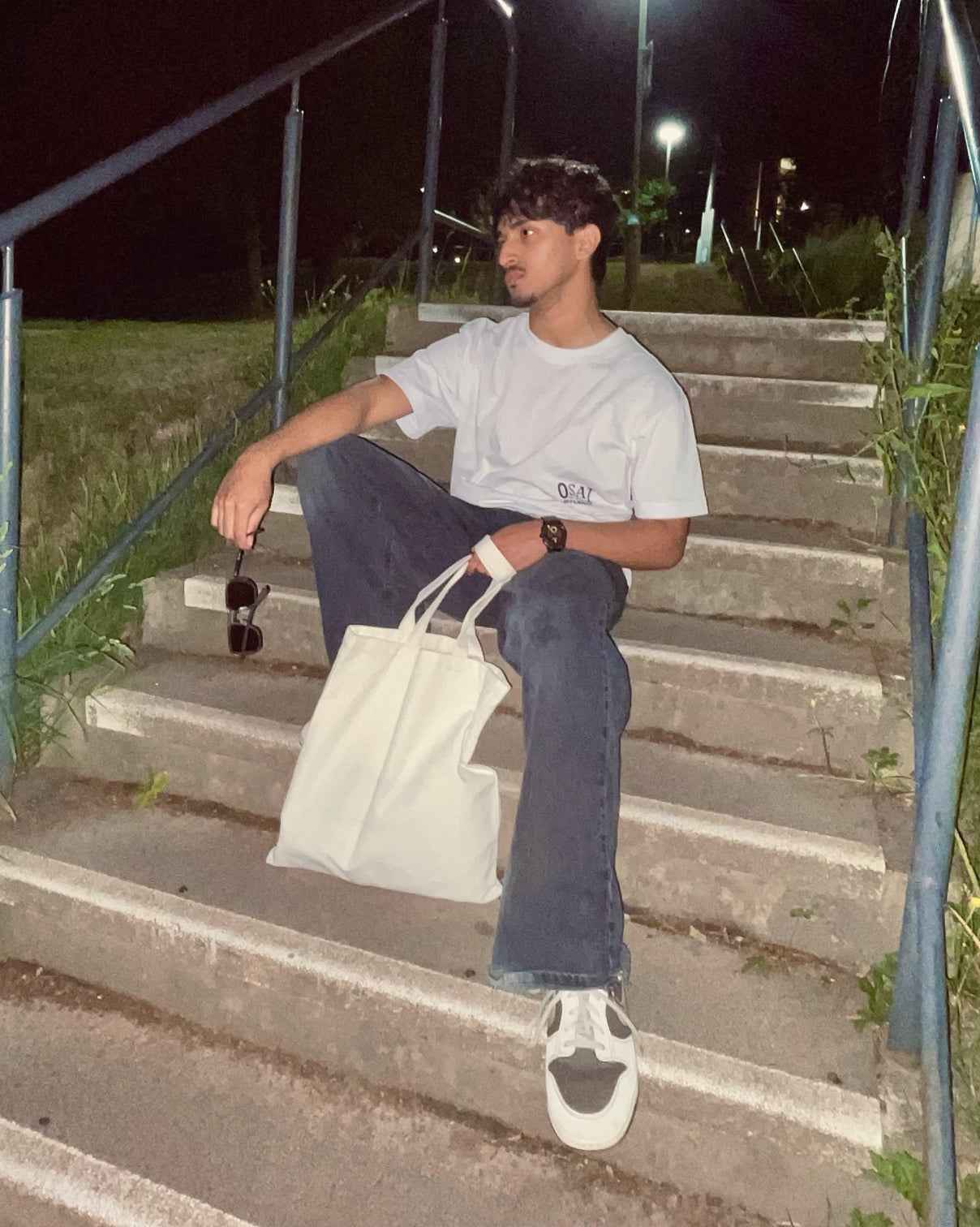 'EXTENDOWAVE' Tee (White)